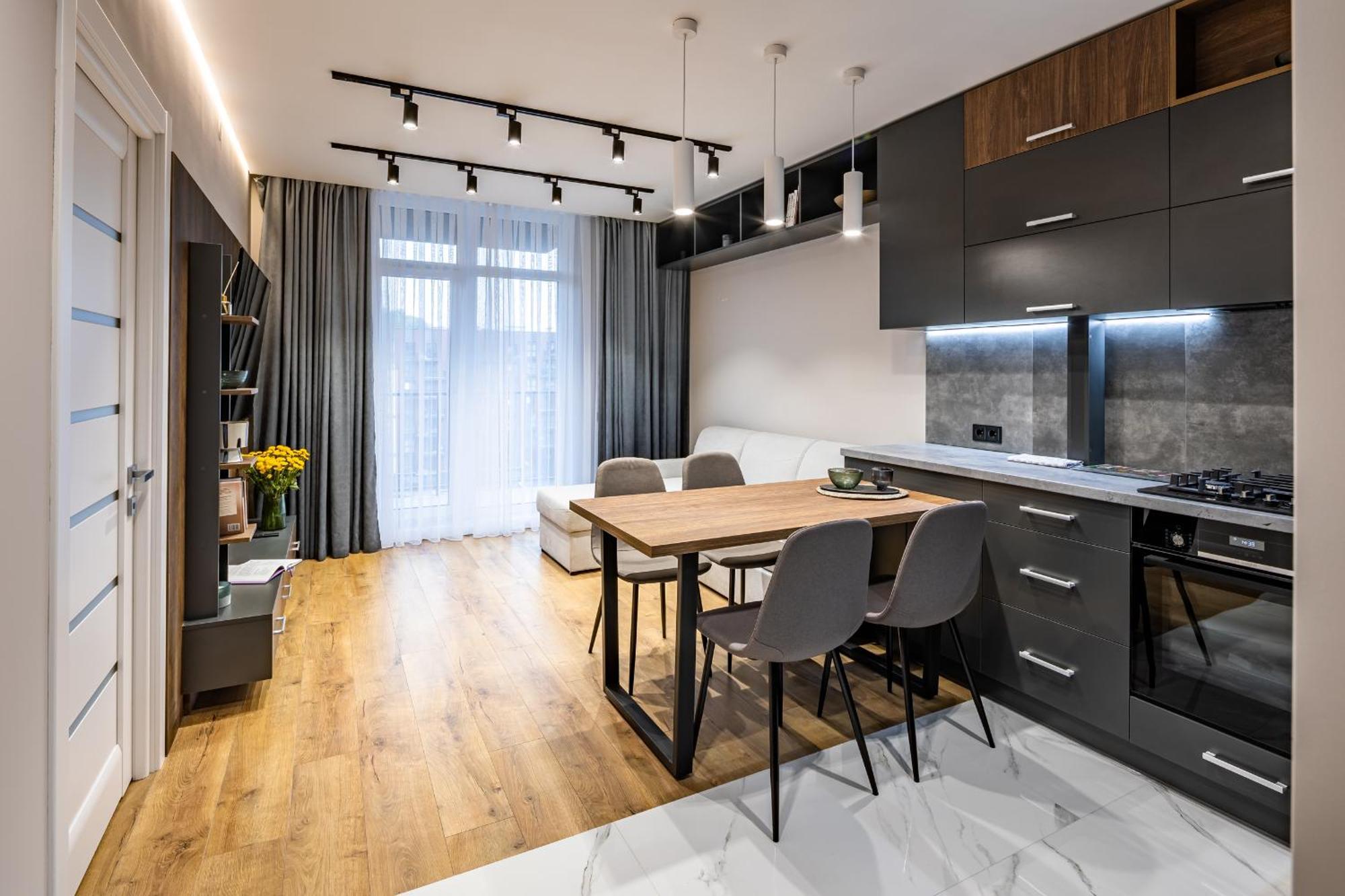 Avalon Premium Two Bedrooms Apartment Lwów Zewnętrze zdjęcie