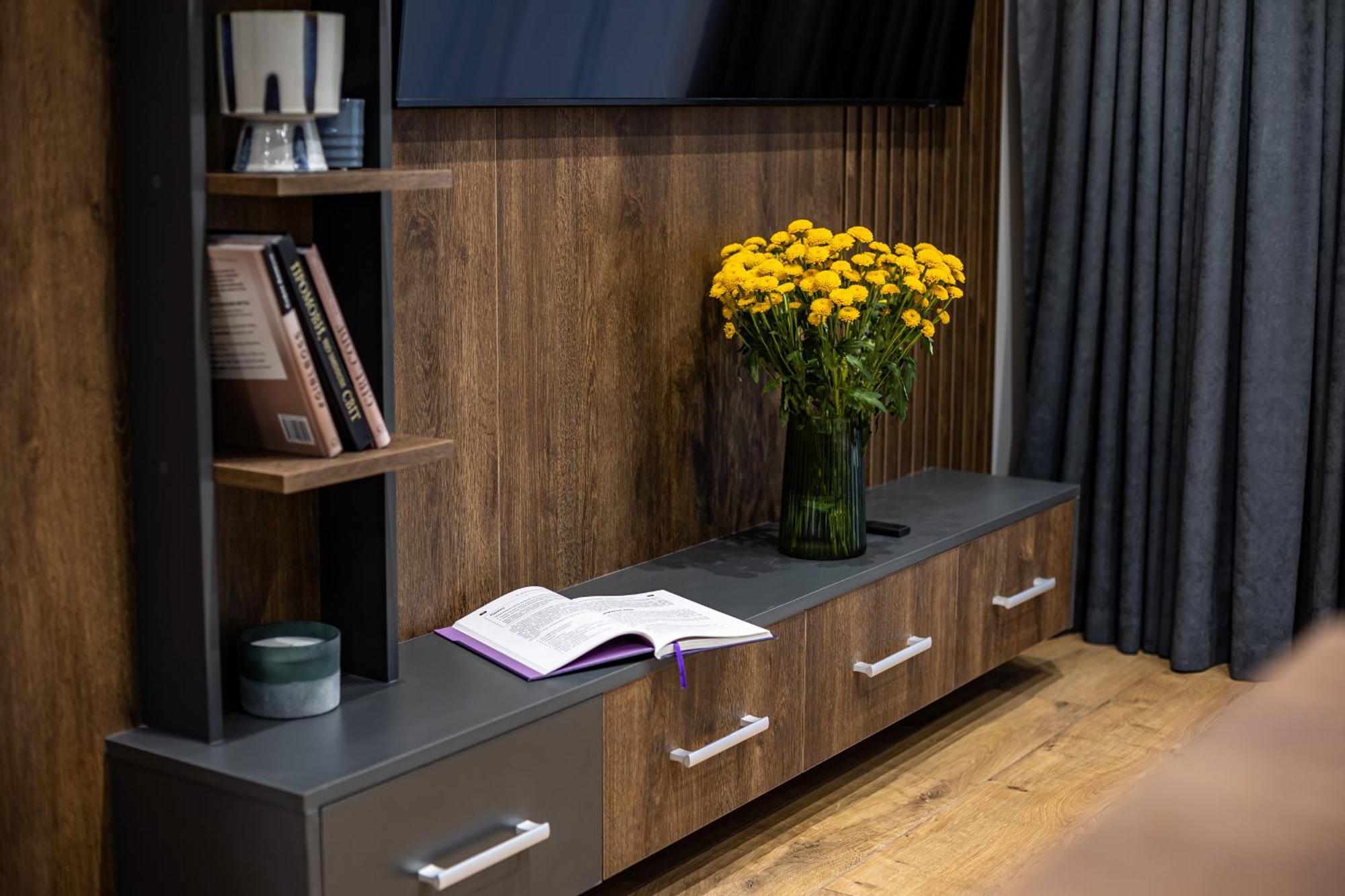 Avalon Premium Two Bedrooms Apartment Lwów Zewnętrze zdjęcie