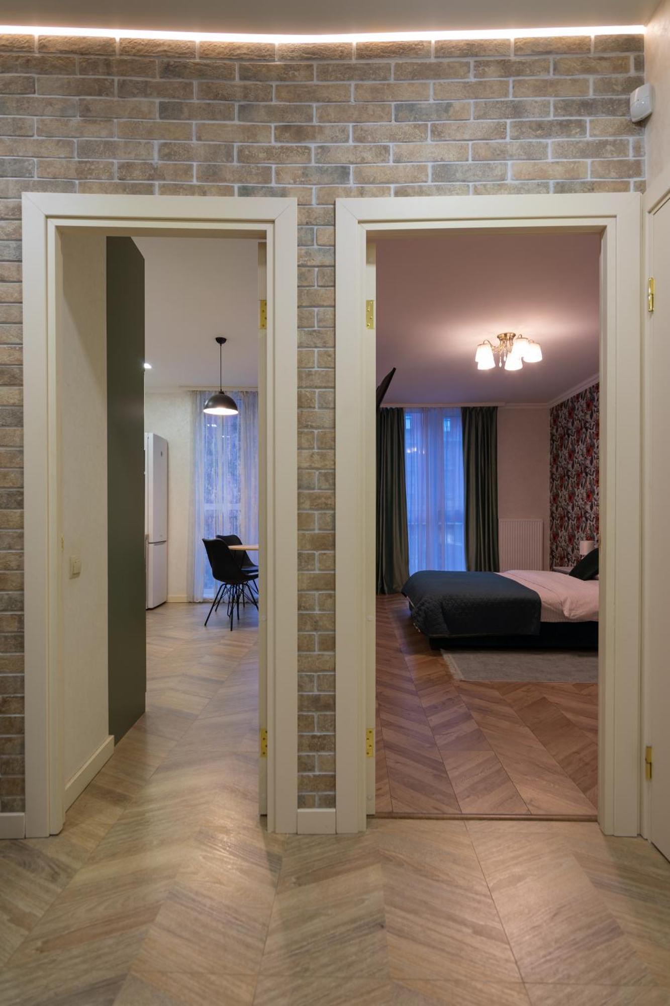 Avalon Premium Two Bedrooms Apartment Lwów Zewnętrze zdjęcie
