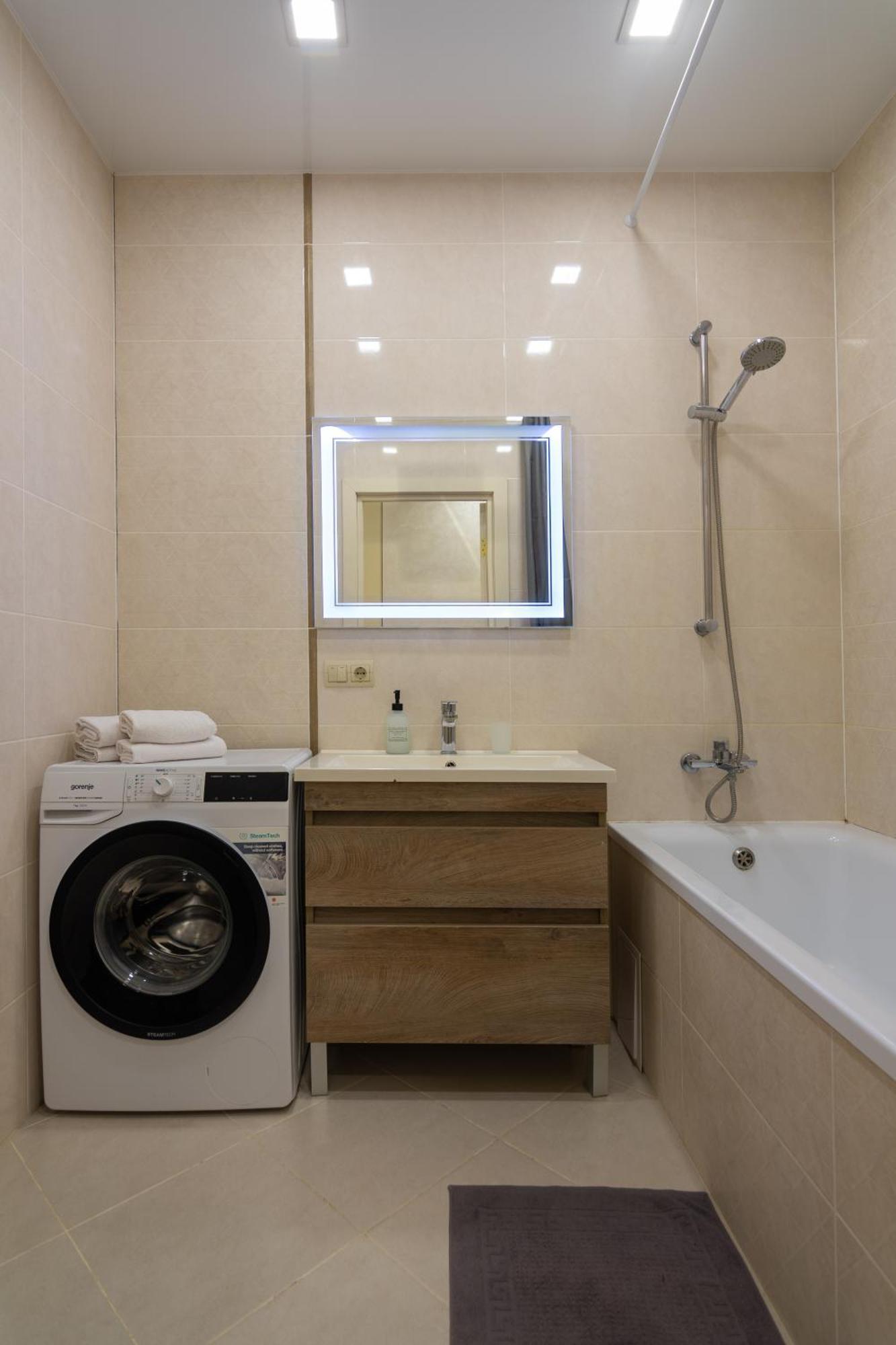 Avalon Premium Two Bedrooms Apartment Lwów Zewnętrze zdjęcie
